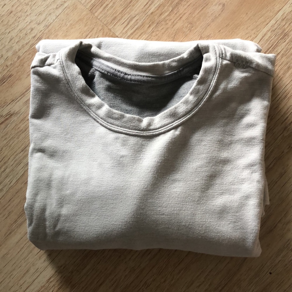 Lululemon Yoga Short Sleeve XXL grey